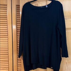 Tahari Classic Black Tunic Top